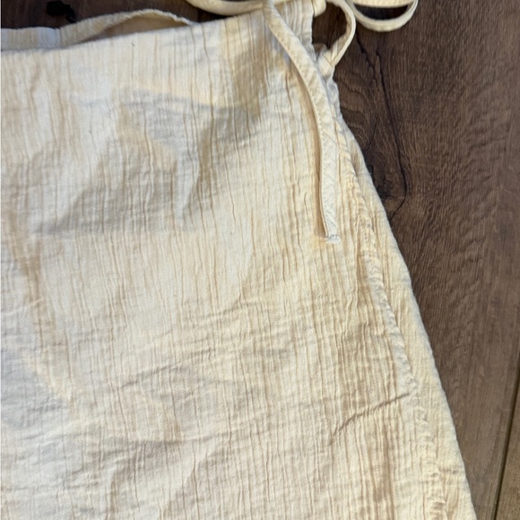 Zara Light Cream Wrap Mini Skirt - Picture 2 of 3